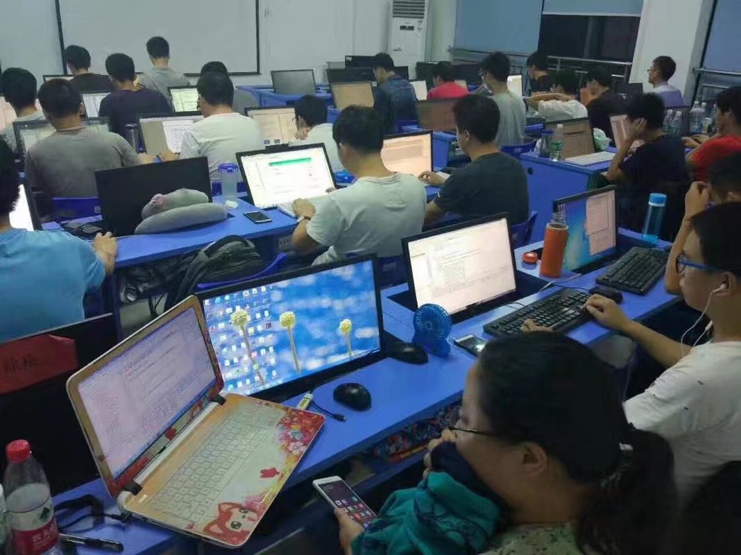 一篇文章看懂学习大数据为什么要选择达内？